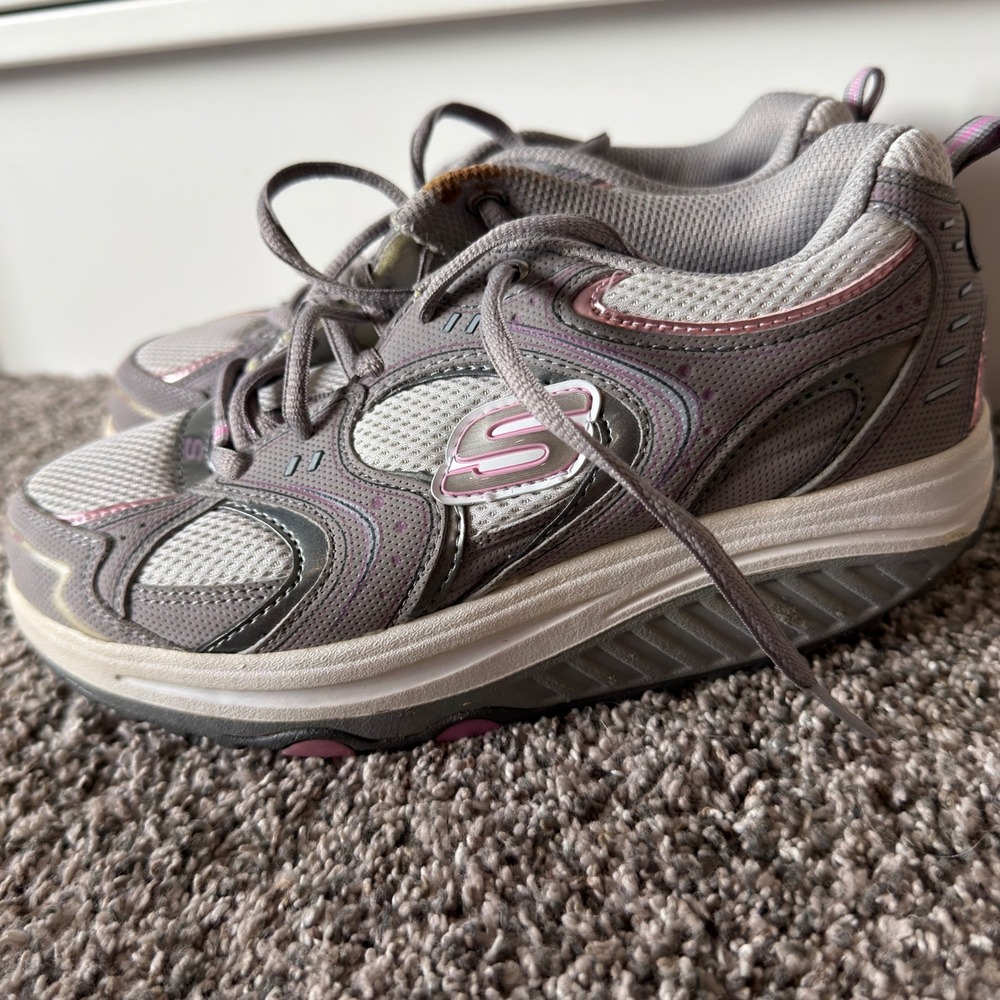 Skechers Shape-ups Toning Sneakers Womens 6 Grey Pink Rocker Bottom 11806